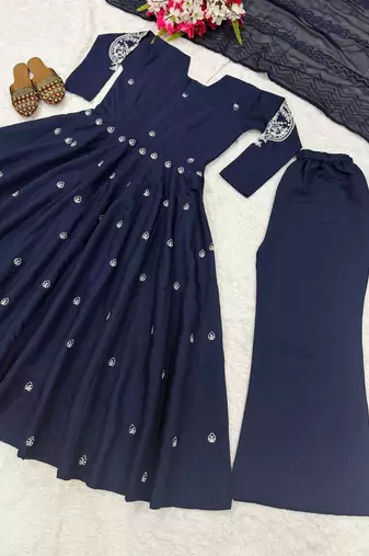 Neavy Blue Embroidery Work Silk Blend Salwar Suit