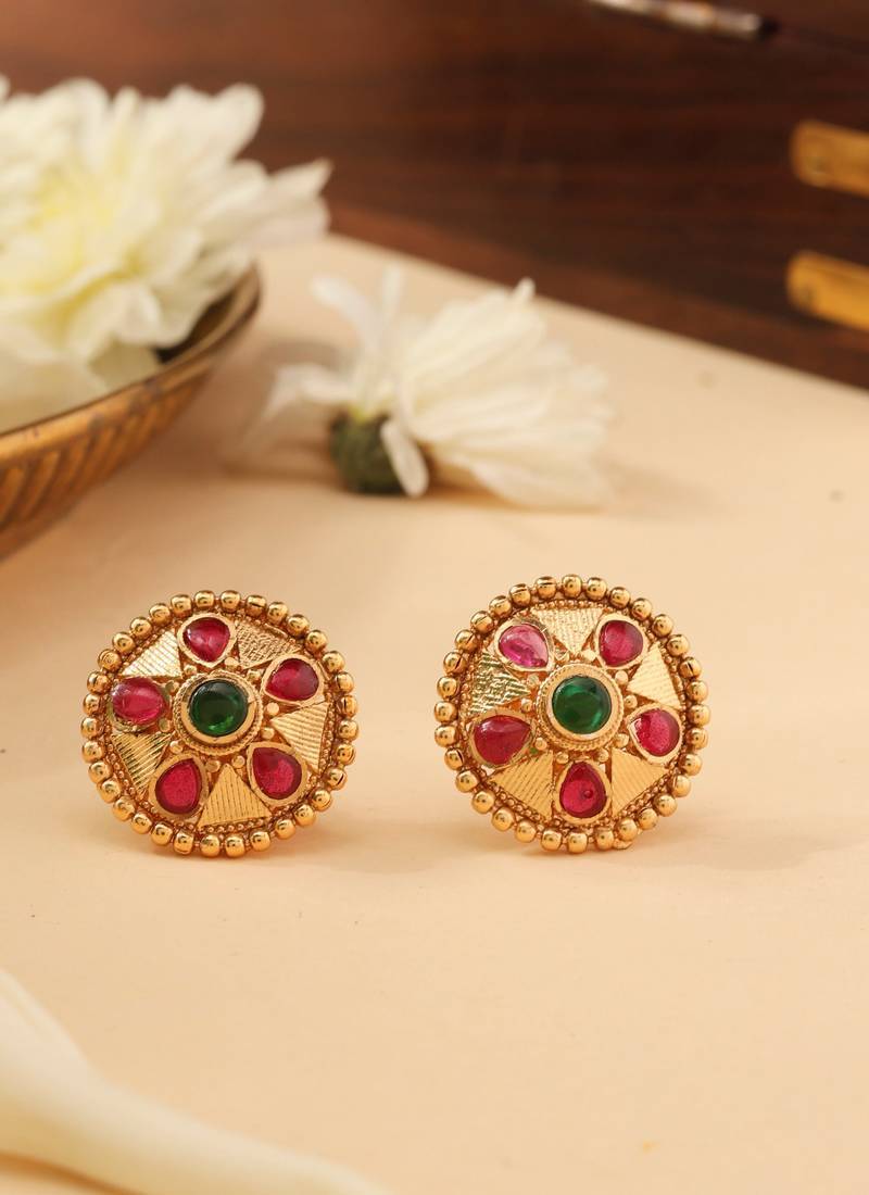 Gold multicolor studs