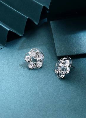 Silver floral earrings 2