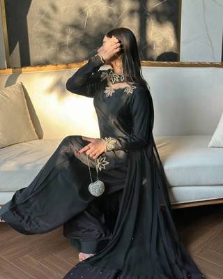 Black Embroidery And Moti work Silk Blend Salwar Suit 2