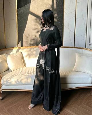 Black Embroidery And Moti work Silk Blend Salwar Suit 3
