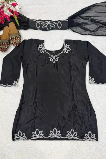 Black Embroidery And Moti work Silk Blend Salwar Suit