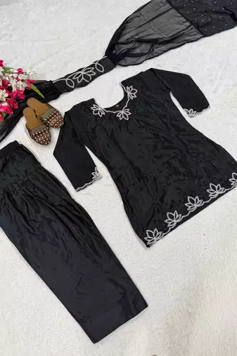 Black Embroidery And Moti work Silk Blend Salwar Suit