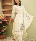Ivory Grace Embroidered Kurta Set with Dupatta
