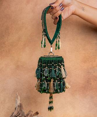 Emerald green embroidered velvet buket potli bag 1