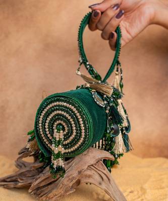 Emerald green embroidered velvet buket potli bag 3