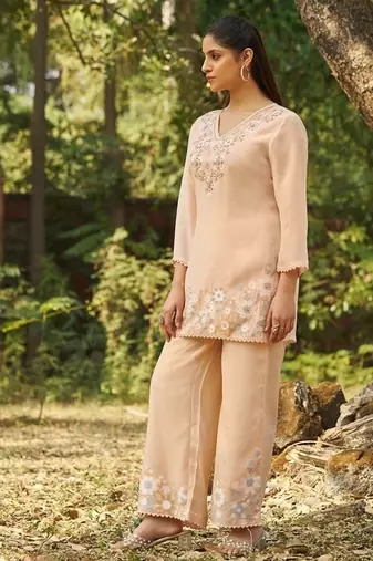 Peach embroidered viscose jacquard straight kurta set