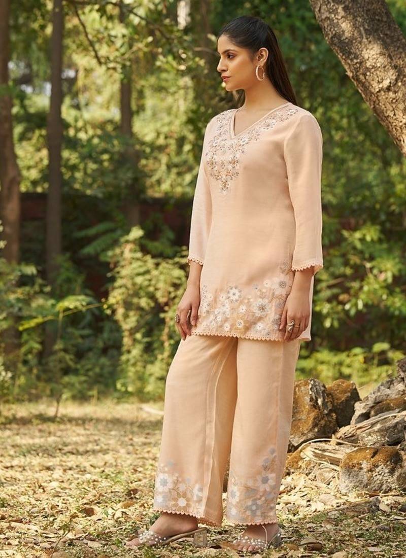 Peach embroidered viscose jacquard straight kurta set