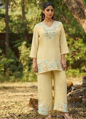 Yellow embroidered viscose jacquard straight kurta set 1