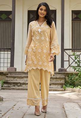 Peach embroidered pure cotton straight kurta set 4