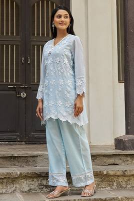 Blue embroidered pure cotton straight kurta set 3