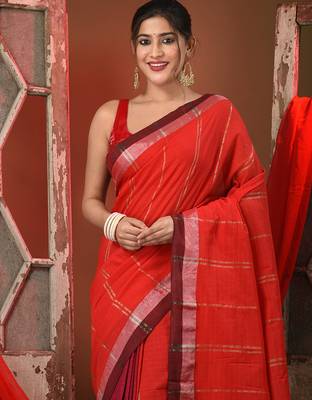 Red cotton patli pallu saree with stripes zari designs and dual border 5
