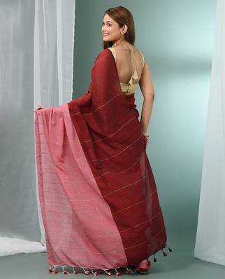 Red cotton saree with stripes pattern sequine work 3