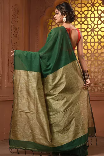 Green cotton soft saree with contrast beige pallu