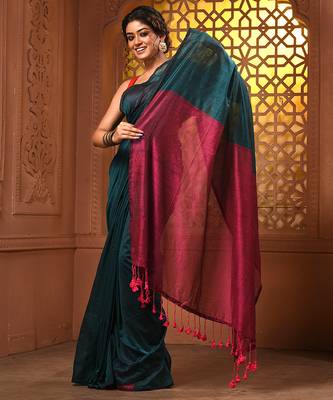 Teal cotton soft saree with contrast magenta pallu 5