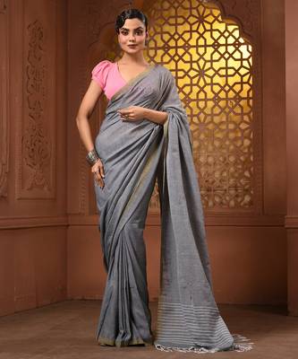 Grey cotton handwoven saree with stripes pallu 5