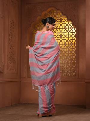Red and grey cotton handwoven half n half soft saree 2