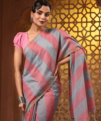 Red and grey cotton handwoven half n half soft saree 5
