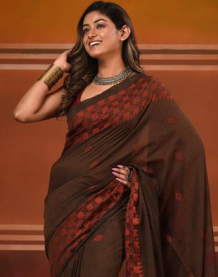 Brown cotton handwoven soft saree with texture pattern 5