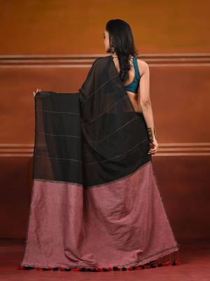 Black cotton soft saree with stripe pattern 3