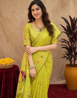 Parrot soft silk blend banarasi jacuard work pethani saree with unstitched blouse piece 5