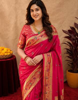 Rani pink soft silk blend banarasi jacuard work pethani saree with unstitched blouse piece 5