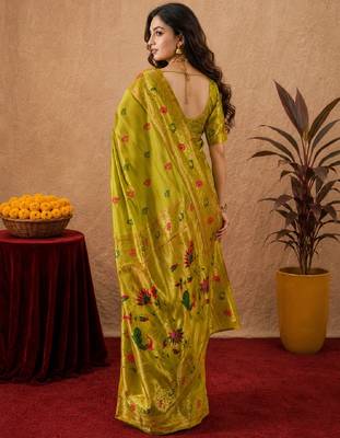 Parrot soft silk blend banarasi jacuard work pethani saree with unstitched blouse piece 3