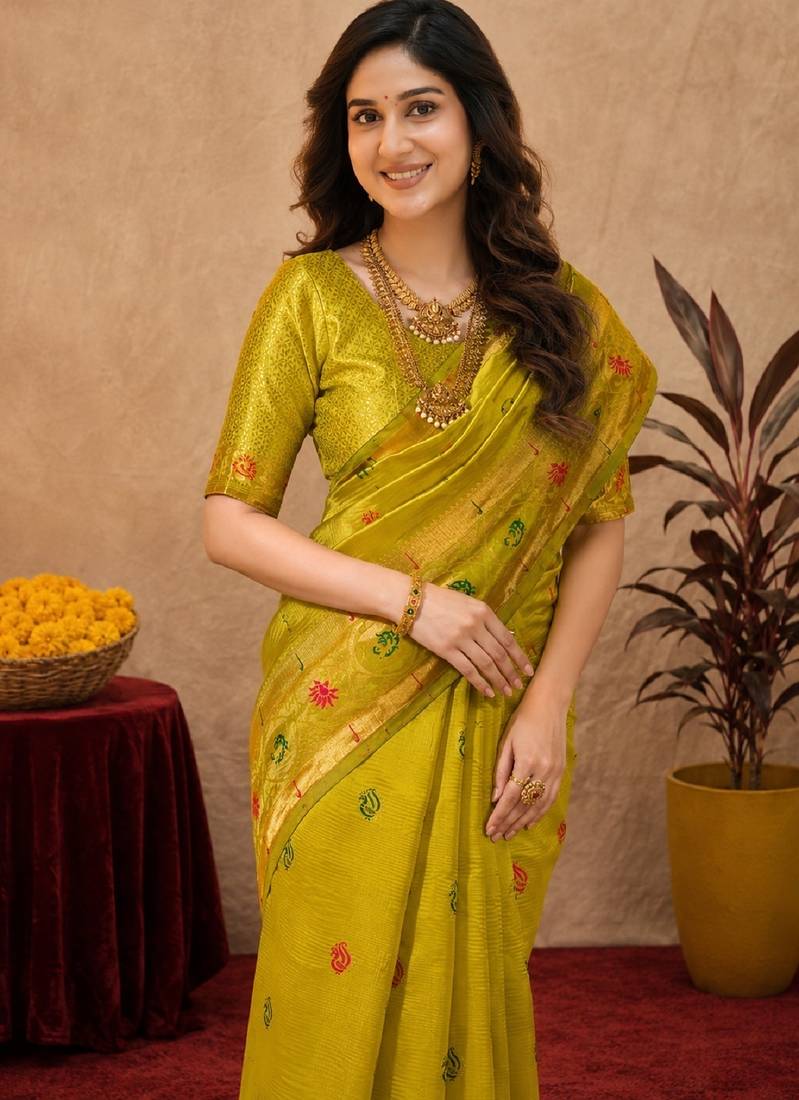 Parrot soft silk blend banarasi jacuard work pethani saree with unstitched blouse piece