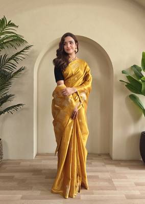 yellow coloer Zari All Over Pichwai Pattern Tilak Butti Motifs tissue saree 1
