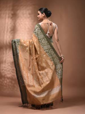 Beige tissue handwoven saree with jamdani borders 2