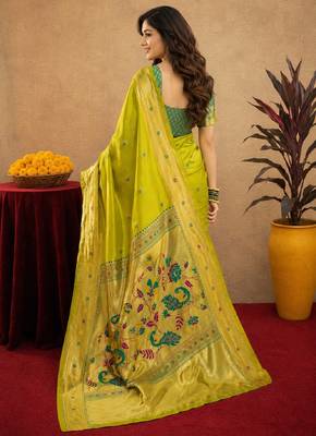 Parrot soft silk blend banarasi jacuard work pethani saree with unstitched blouse piece 3