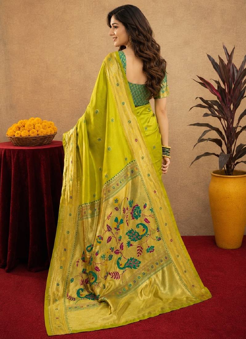 Parrot soft silk blend banarasi jacuard work pethani saree with unstitched blouse piece