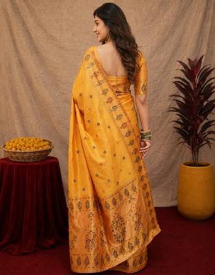 Yellow soft silk blend banarasi jacuard work pethani saree with unstitched blouse piece 3