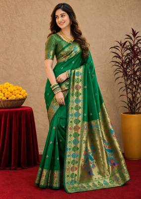 Green soft silk blend banarasi jacuard work pethani saree with unstitched blouse piece 2