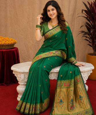 Green soft silk blend banarasi jacuard work pethani saree with unstitched blouse piece 4
