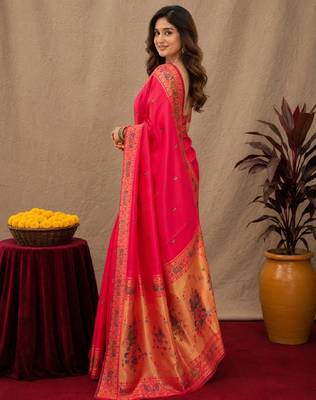 Pink soft silk blend banarasi jacuard work pethani saree with unstitched blouse piece 2