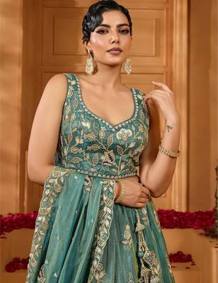 Women's Green Embroidered Georgette Lehenga Choli with Matching Dupatta 4