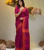 Magenta cotton soft saree with stripe pattern