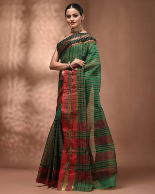 Green bengal tant pure cotton saree with zari border 3