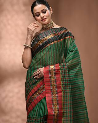 Green bengal tant pure cotton saree with zari border 4
