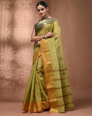 Pastel green tant pure cotton saree with contrasting zari border 3
