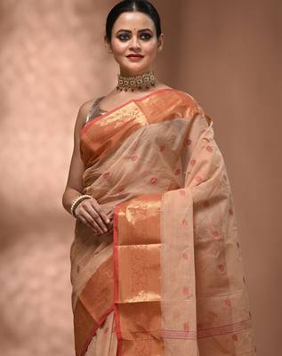 Beige tant pure cotton saree with zari border 4