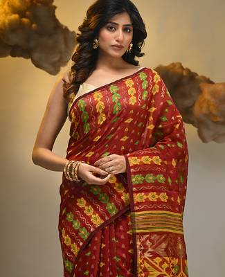 Red silk cotton handwoven soft jamdani saree 4