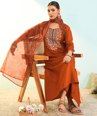 Women's rust viscose embroidered a-line kurta set with dupatta and pant 3