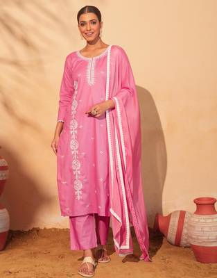 Women's pink cotton embroidered straight kurta set with dupatta and pant 1