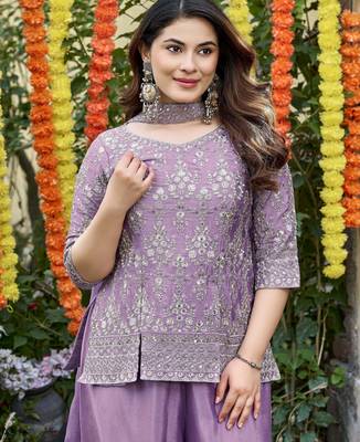 Women's lavender chinon embroidered kurti set with dupatta and palazzo 5