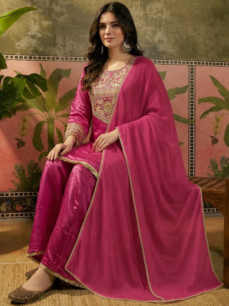 Women's pink crepe embroidered kurta set with dupatta and palazzo