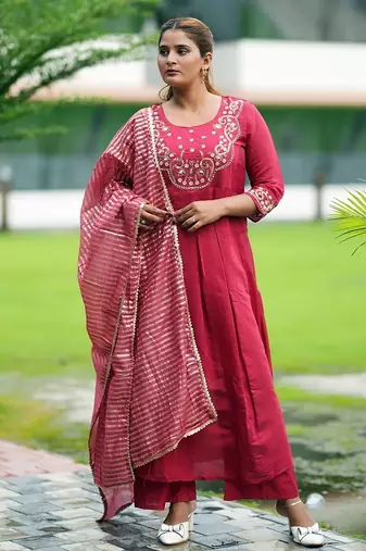 Heavy embroidered peacock red pleated kurta set with silk dupatta & pant pair
