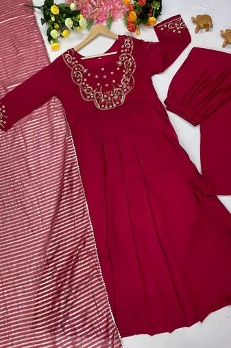 Heavy embroidered peacock red pleated kurta set with silk dupatta & pant pair