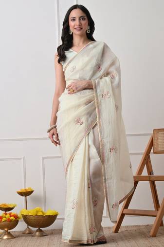 off white tissue crush embellished lace border saree with unstitched blouse piece